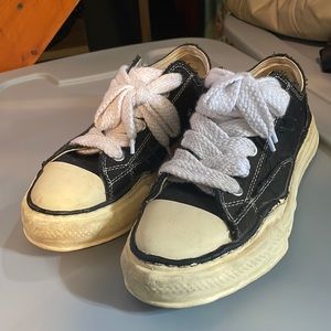 Black and cream Maison Mihara sneaker